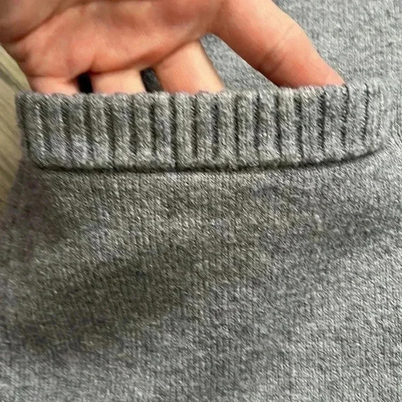 Ellie | Long grey knit zip up cardigan sweater - Picture 4 of 10